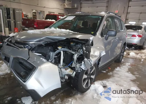 2017 Subaru Forester 2.5I z USA, uszkodzony, nr VIN JF2SJABC4HH549976